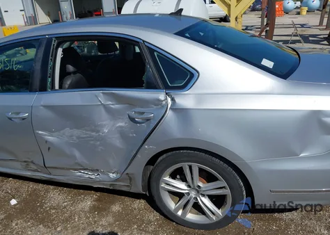 2014 Volkswagen Passat 2.0L Tdi Sel Premium z USA, uszkodzony, nr VIN 1VWCN7A36EC047343